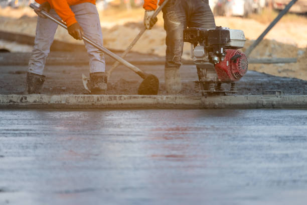 Best Concrete Patio Contractor  in Edgerton, OH